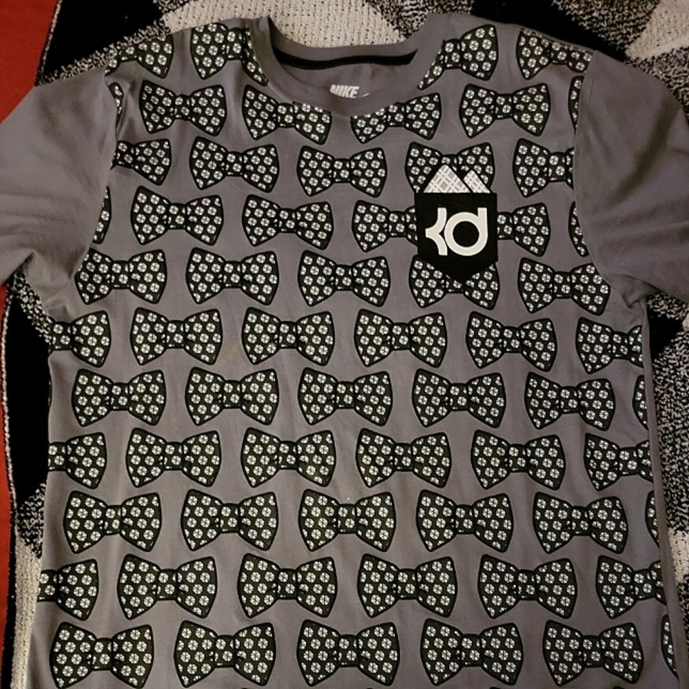 Men's Kevin Durant Bow Tie Tee